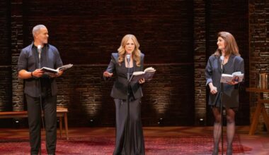 Struggling 'Celebrity Autobiography' Announces Early Broadway Closing