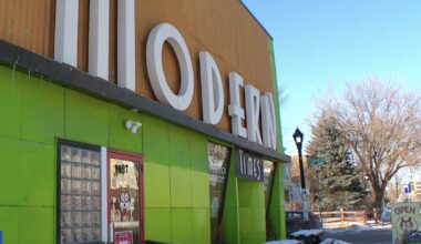 Minneapolis Cafe Cuts Prices to Zero in Protest—and Profits Rise