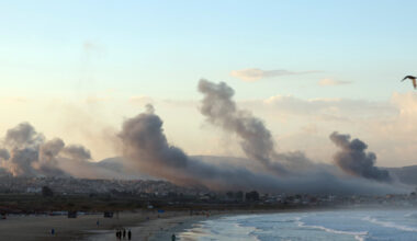 Hezbollah retaliates with drones as Israeli strikes continue - Shafaq News