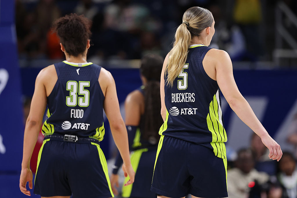 Ladies Who Love WNBA