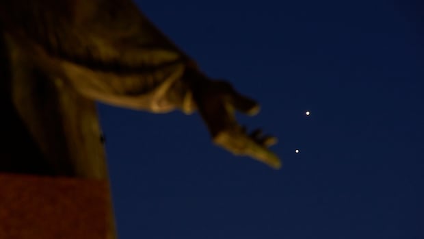 How to watch Jupiter and Venus as they join in the sky this week