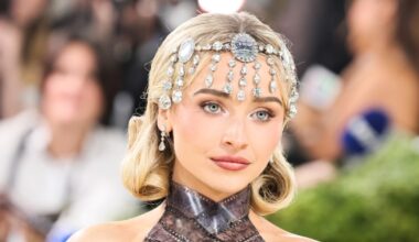Sabrina Carpenter granted restraining order against alleged stalker she says tried to get in her home
