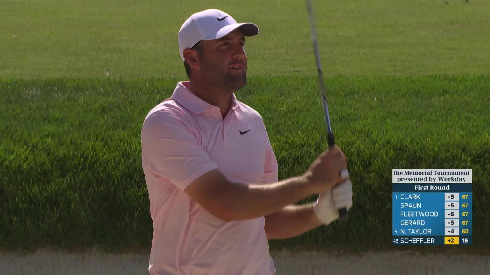 Scottie Scheffler holes 16-foot shot from rough for birdie on No. 17 at the Memorial