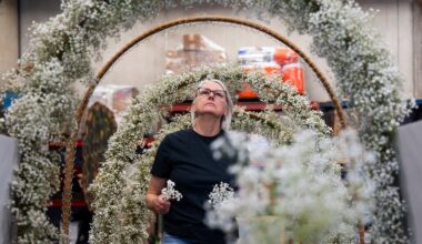 Combined Rose Festival parade brings mixed feelings