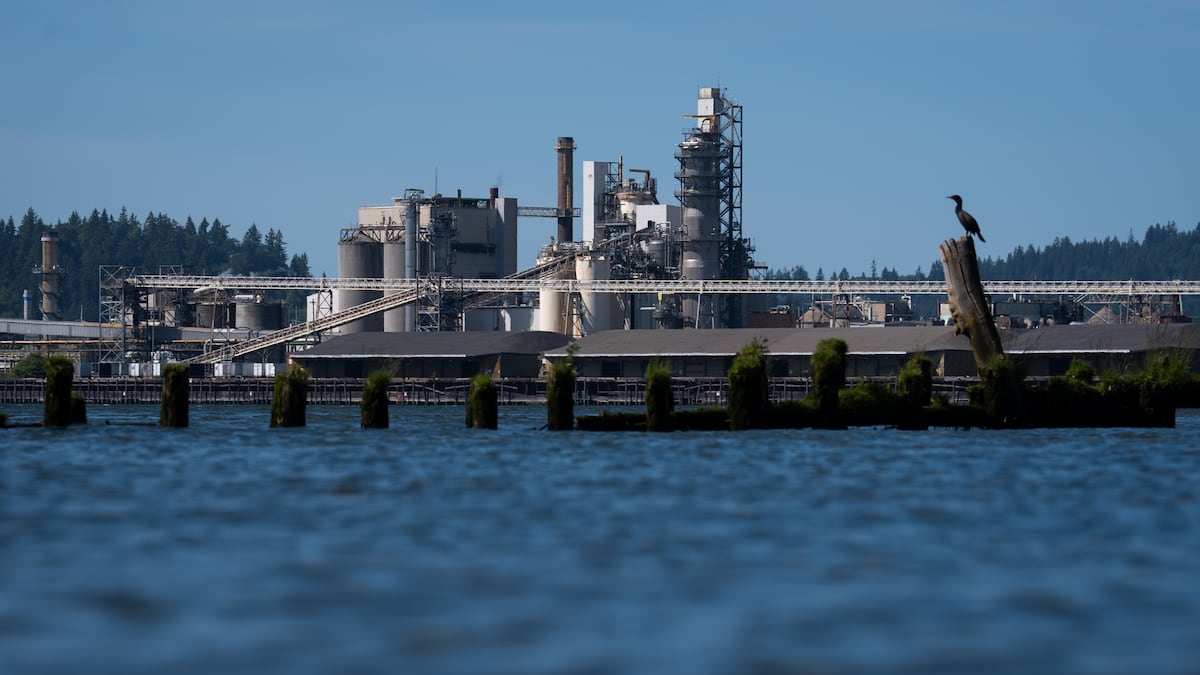 Warm Springs Tribe urges focus on Columbia River in aftermath of Longview disaster