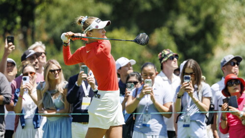 Women's golf in Pacific Palisades, CA