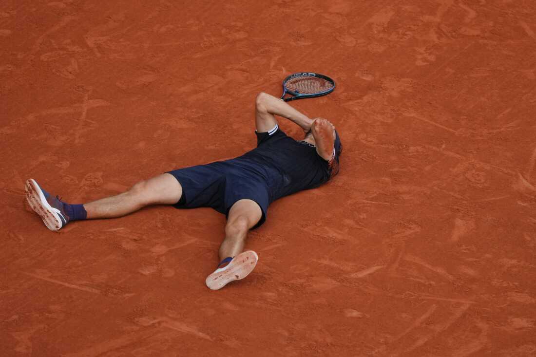 Alexander Zverev of Germany reacts after winning the men's final match against Flavio Cobolli of Italy at the French Open tennis tournament in Paris, Sunday, June 7, 2026.
