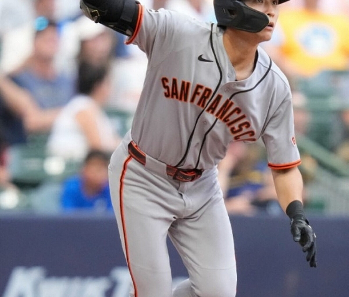 [Breaking News] 'Crazy!' Lee Jung-hoo hits again! → Stormy stolen bases, 'ML personal record shattered' with an incredible 15-game consecutive hit streak