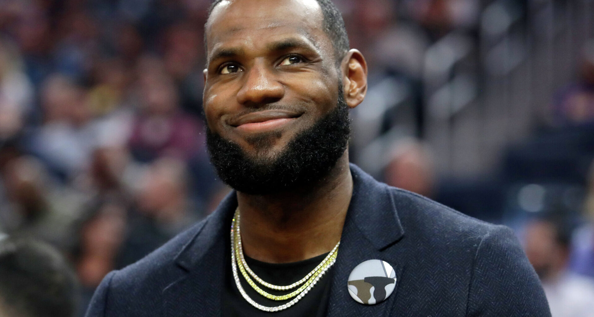 LeBron James roasts San Antonio, says boring vibe helped Knicks win