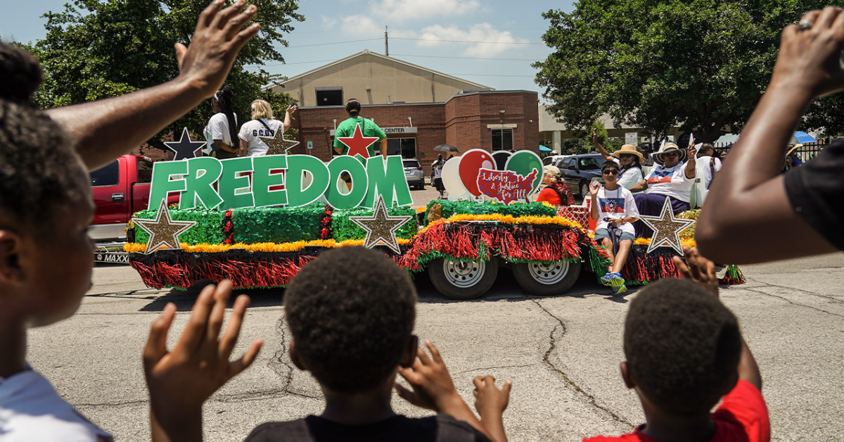 Which states recognize Juneteenth as an official holiday?