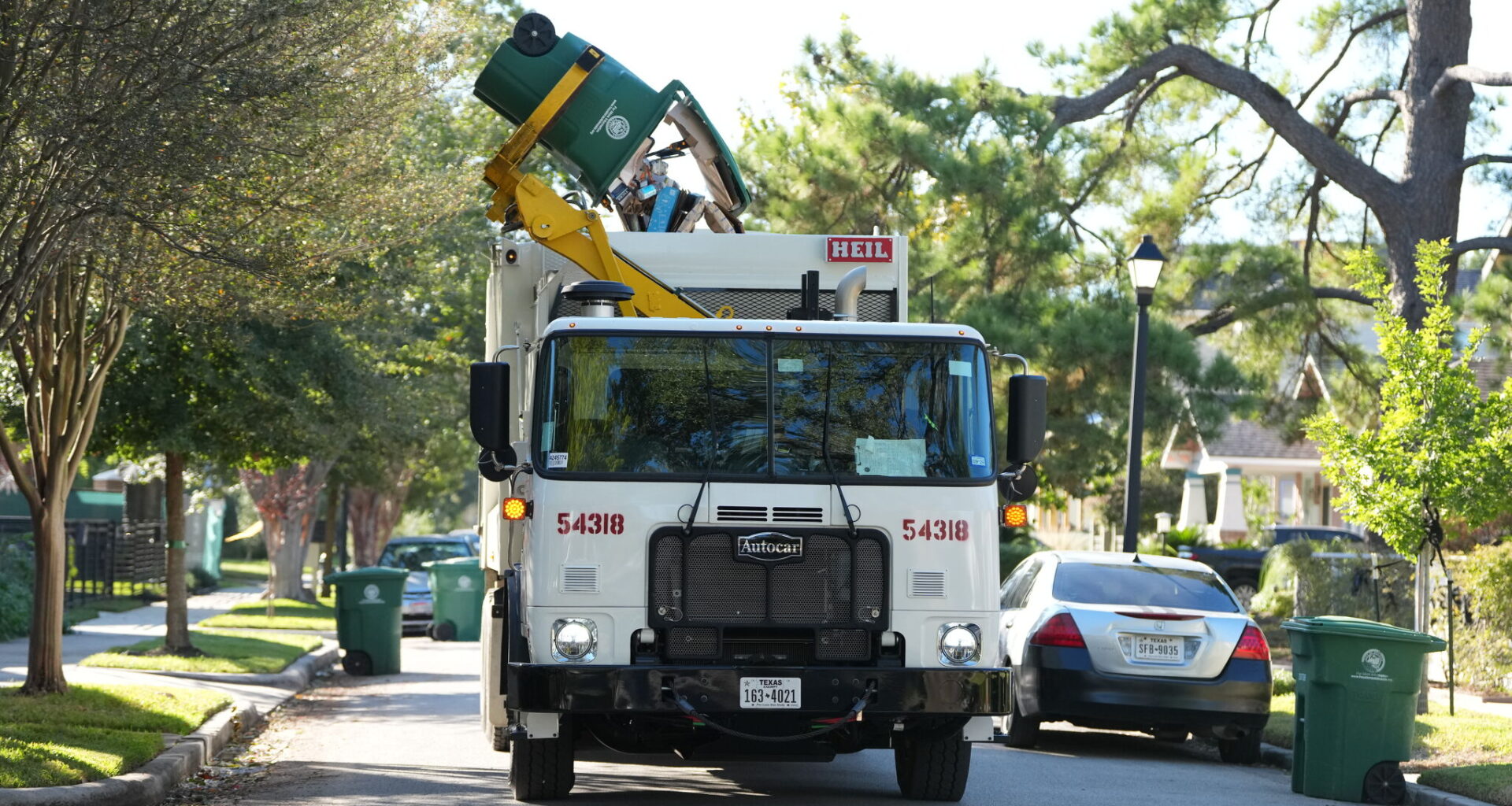 Will Houston's recycling problem be improved under the new budget?