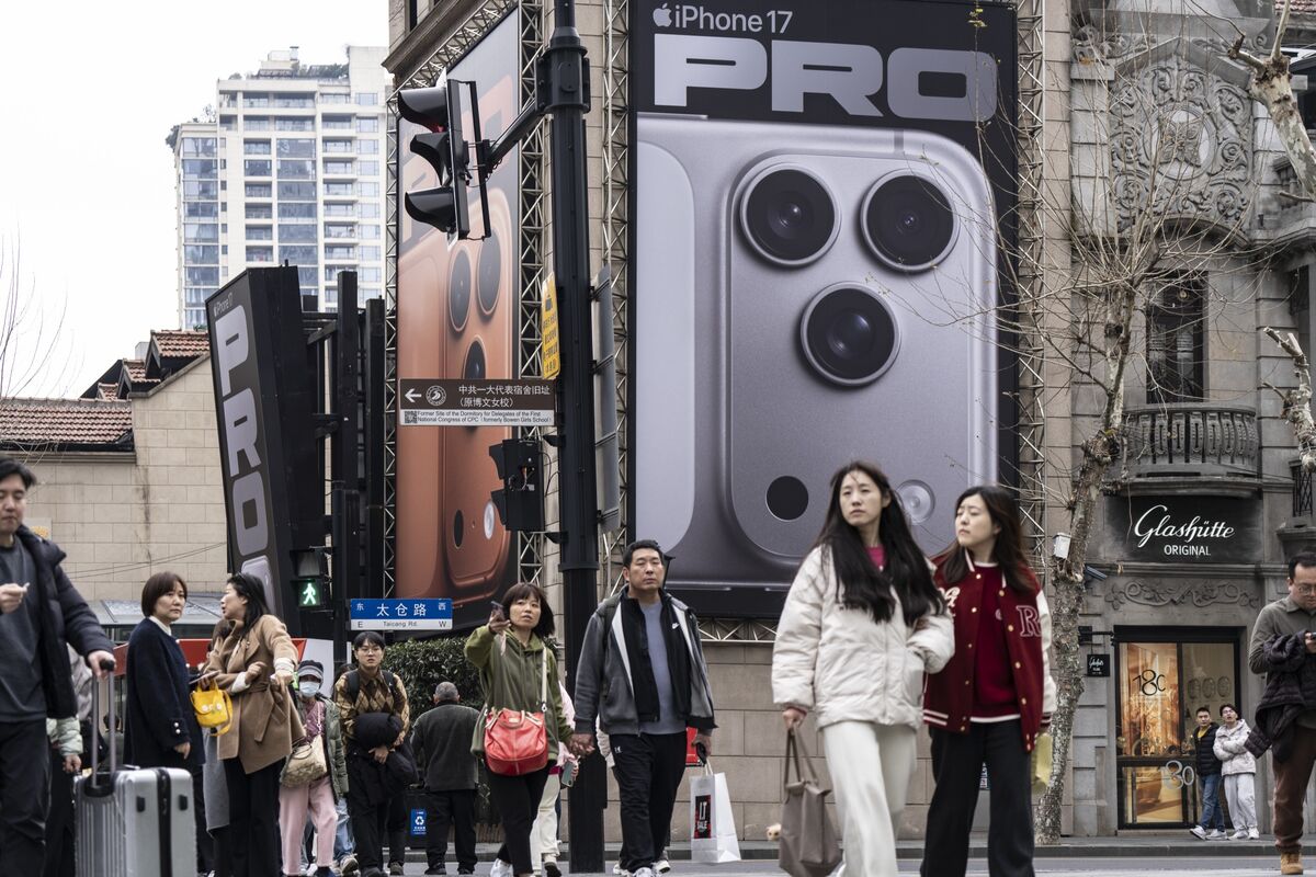 China’s Credit Growth Dips as Weak Demand Frustrates Policy Push