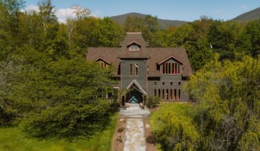 Lizzie Vann lists 22-acre Willow estate near Woodstock for $3.25M