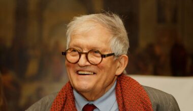 David Hockney, iconic British artist known for his colorful landscapes and pool scenes, dies at 88