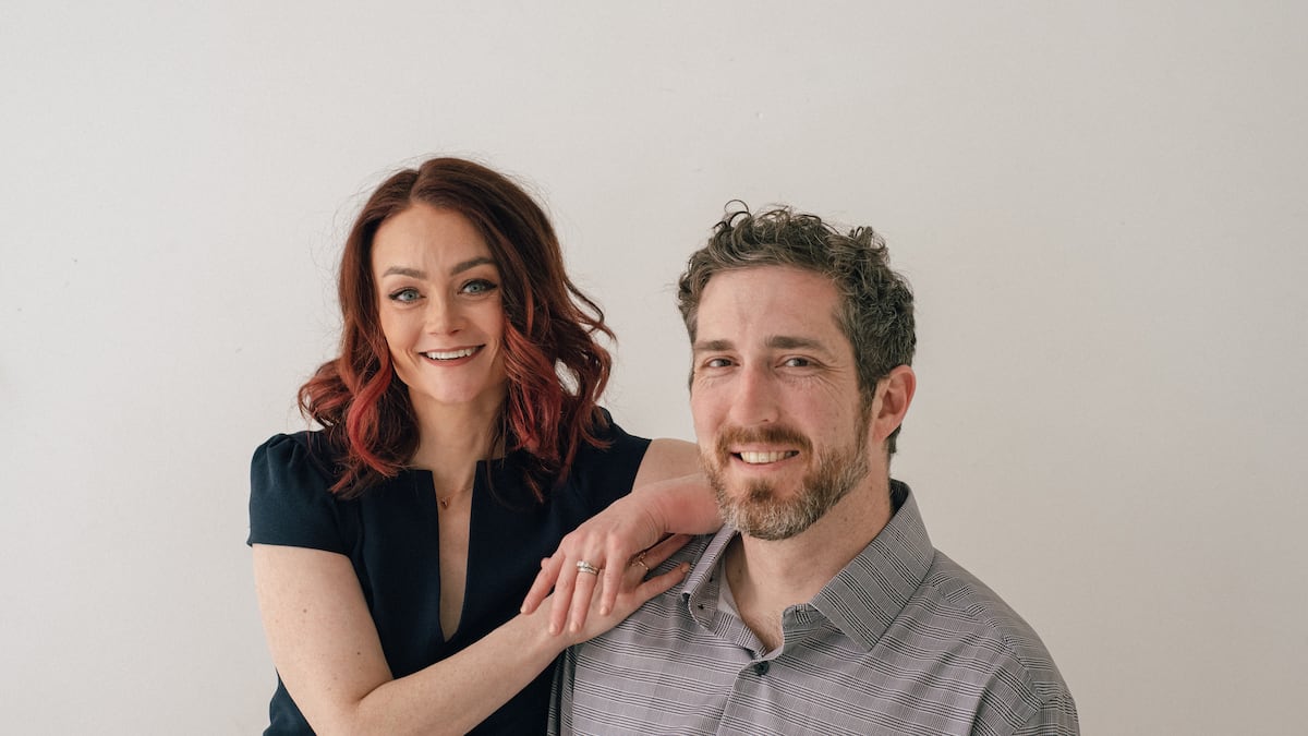 Oregon couple uses social media sketches to advocate for transparency in healthcare