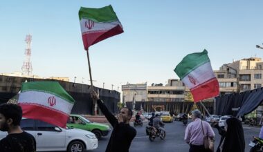 United States and Iran reach framework deal to end war and reopen the Strait of Hormuz