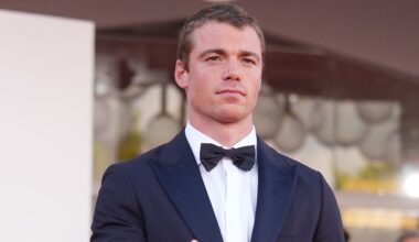 'Night Agent' star Gabriel Basso warns social media kills connection