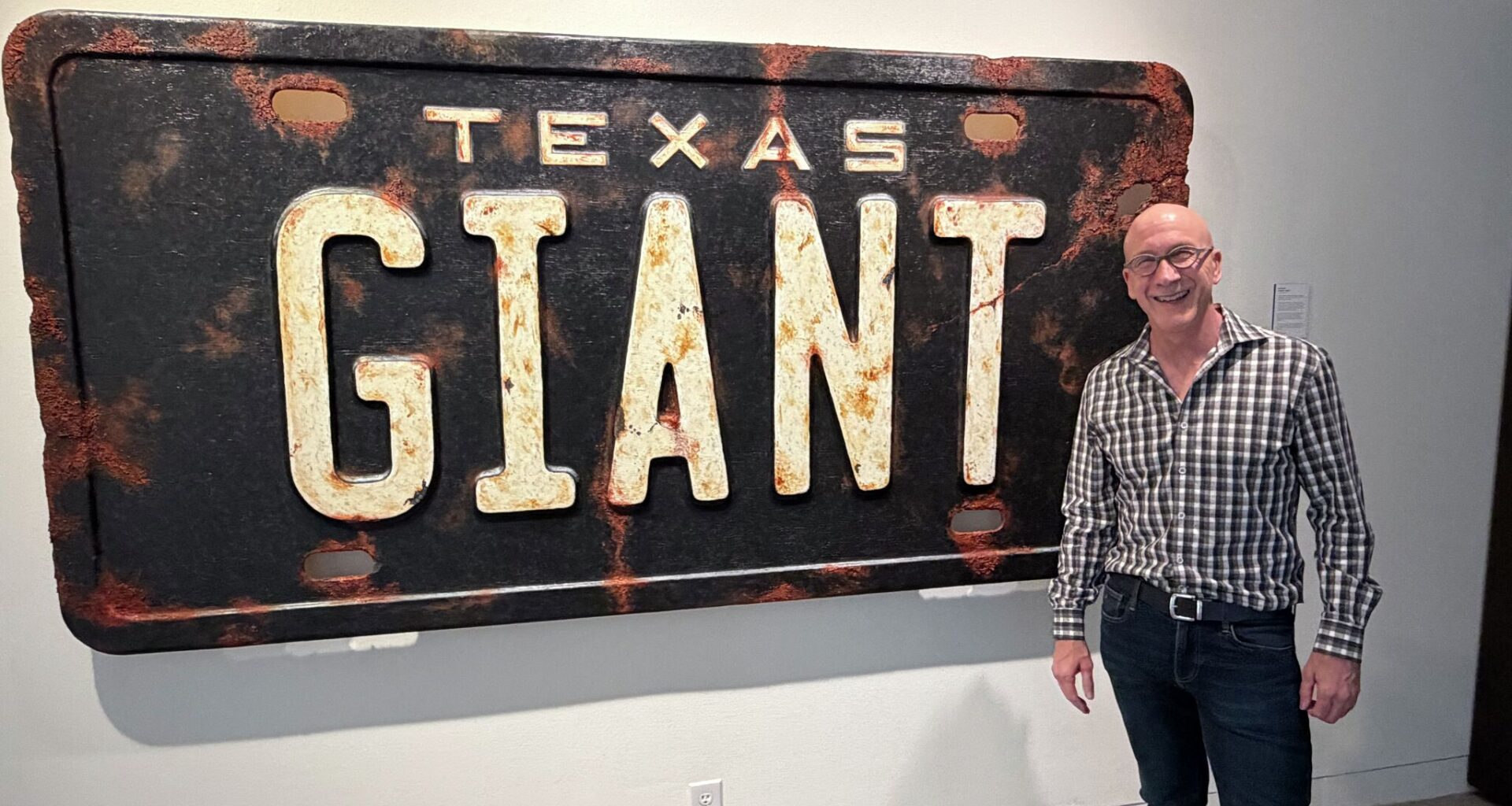 Museum of the Southwest opens GIANT art exhibit in TX