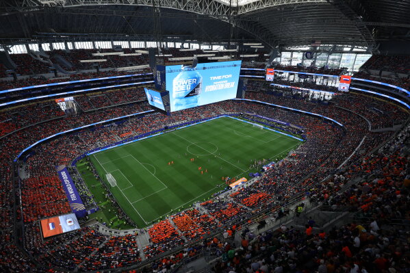 Signage for a hydration break is displayed during the World Cup Group F soccer match between the Netherlands and Japan in Arlington, Texas, near Dallas, Sunday, June 14, 2026. (AP Photo/Sam Hodde)
