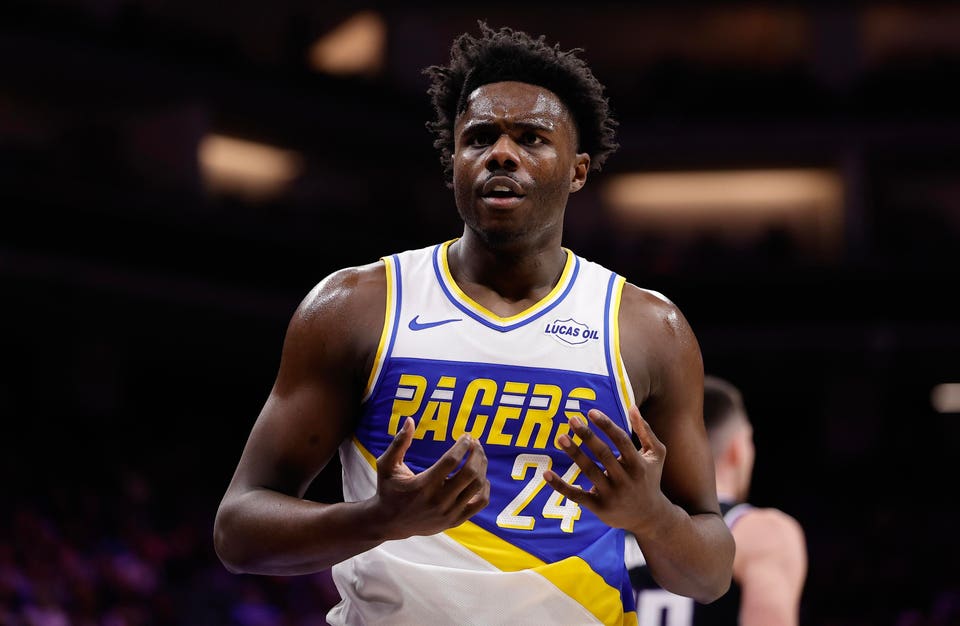 Indiana Pacers v Sacramento Kings