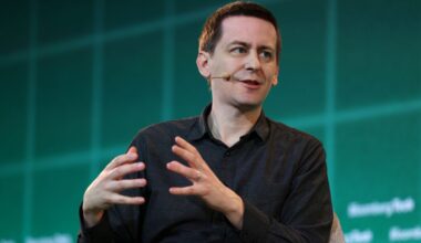 Nobel Laureate Jumper Departs DeepMind, Joins Rival AI Firm Anthropic