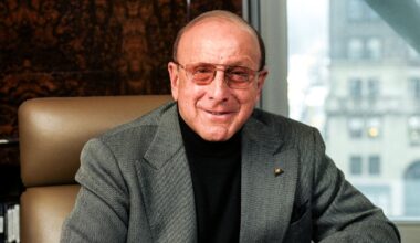 Clive Davis, legendary music mogul who worked with Whitney Houston and Bruce Springsteen, dies at 94