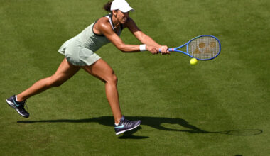 Two-time champ Keys defeats Gibson to open Eastbourne campaign