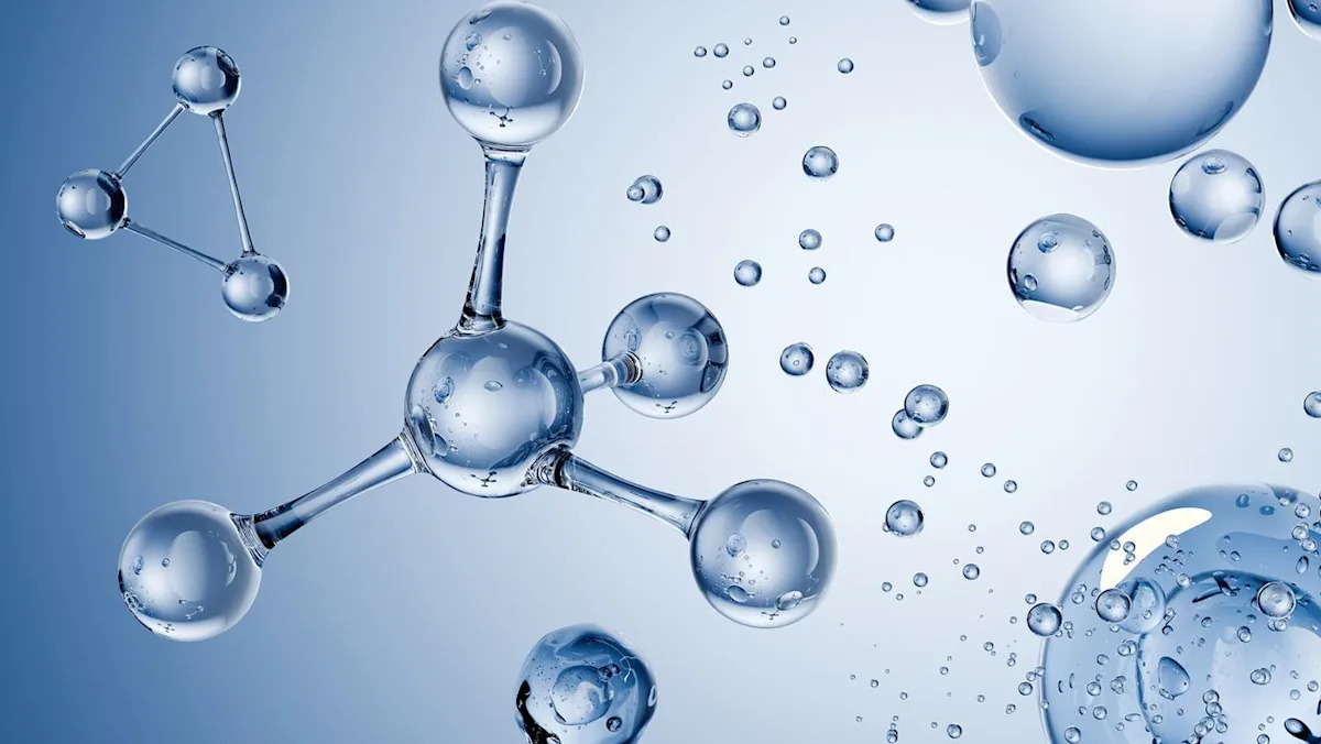 Scientists observe water switching between 2 different molecular structures, boosting decades-old theory