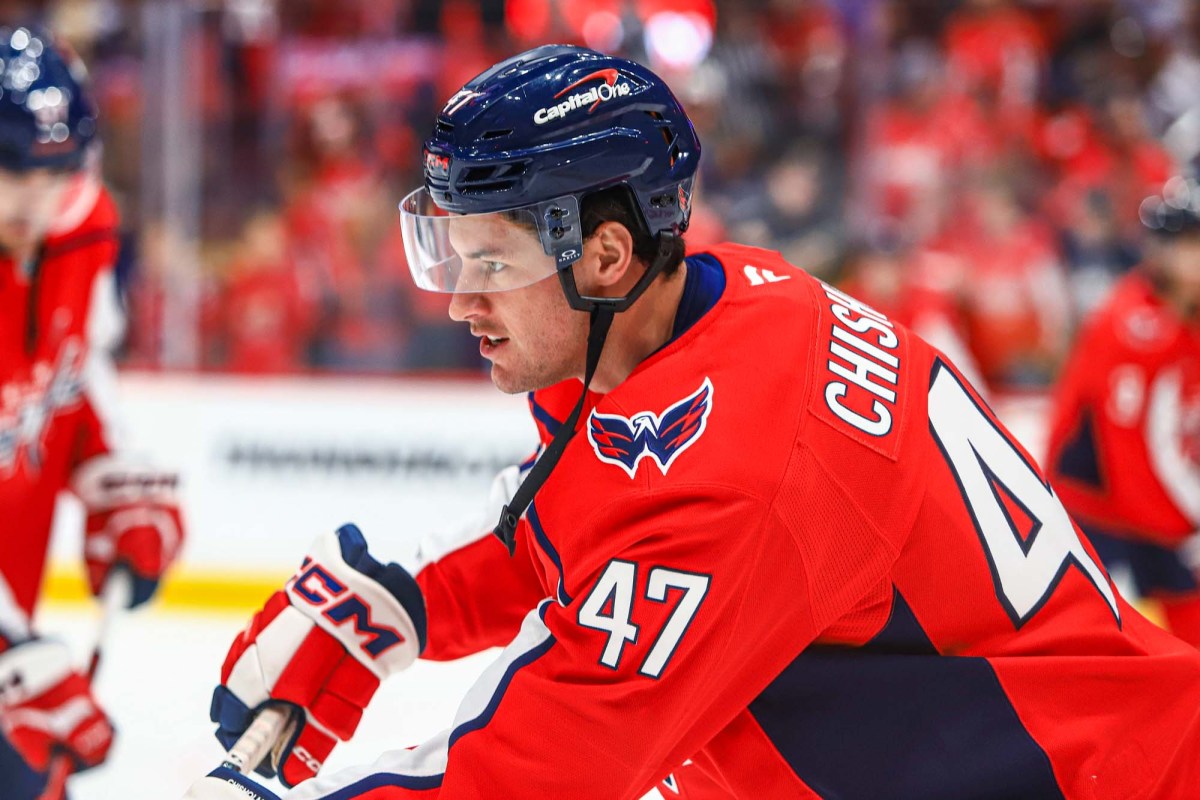 Capitals trade defenseman Declan Chisholm to Devils for draft pick