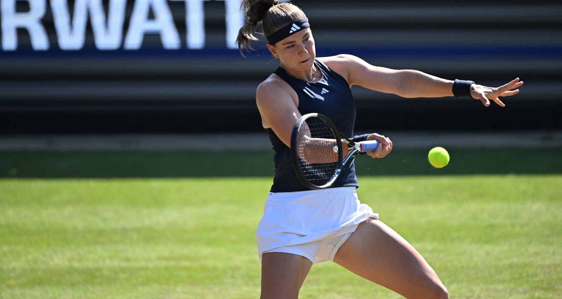 Matching mindsets send Muchova, Ruse into Bad Homburg semifinal squabble