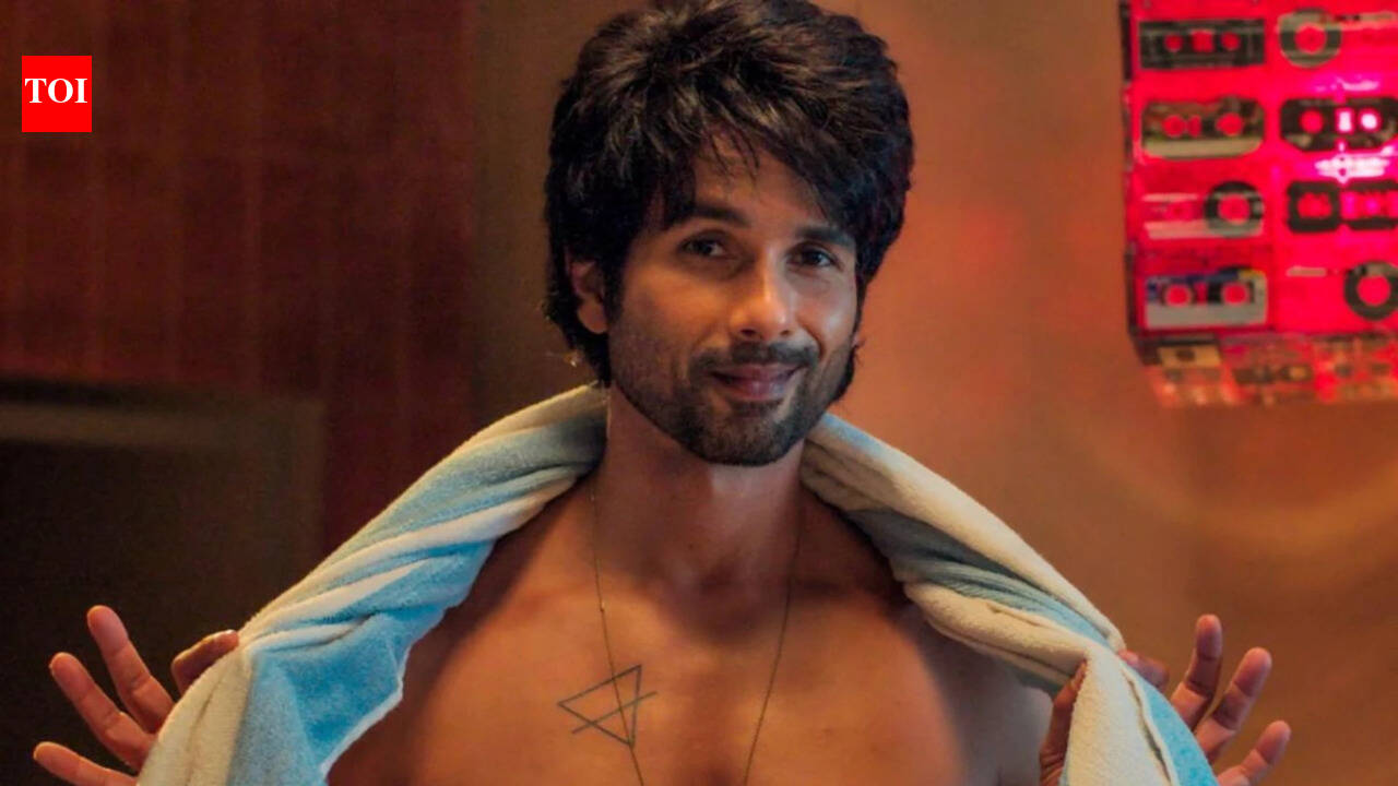 Cocktail 2 Full Movie Collection: 'Cocktail 2' box office collection Day 9 [LIVE]: Shahid Kapoor starrer is set to cross Rs 120 crore worldwide today | Hindi Movie News