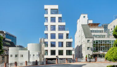 YP Building / Simplex Architecture