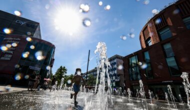 Europe Heatwave Turns Deadly as Wildfire Risk Rises in US West