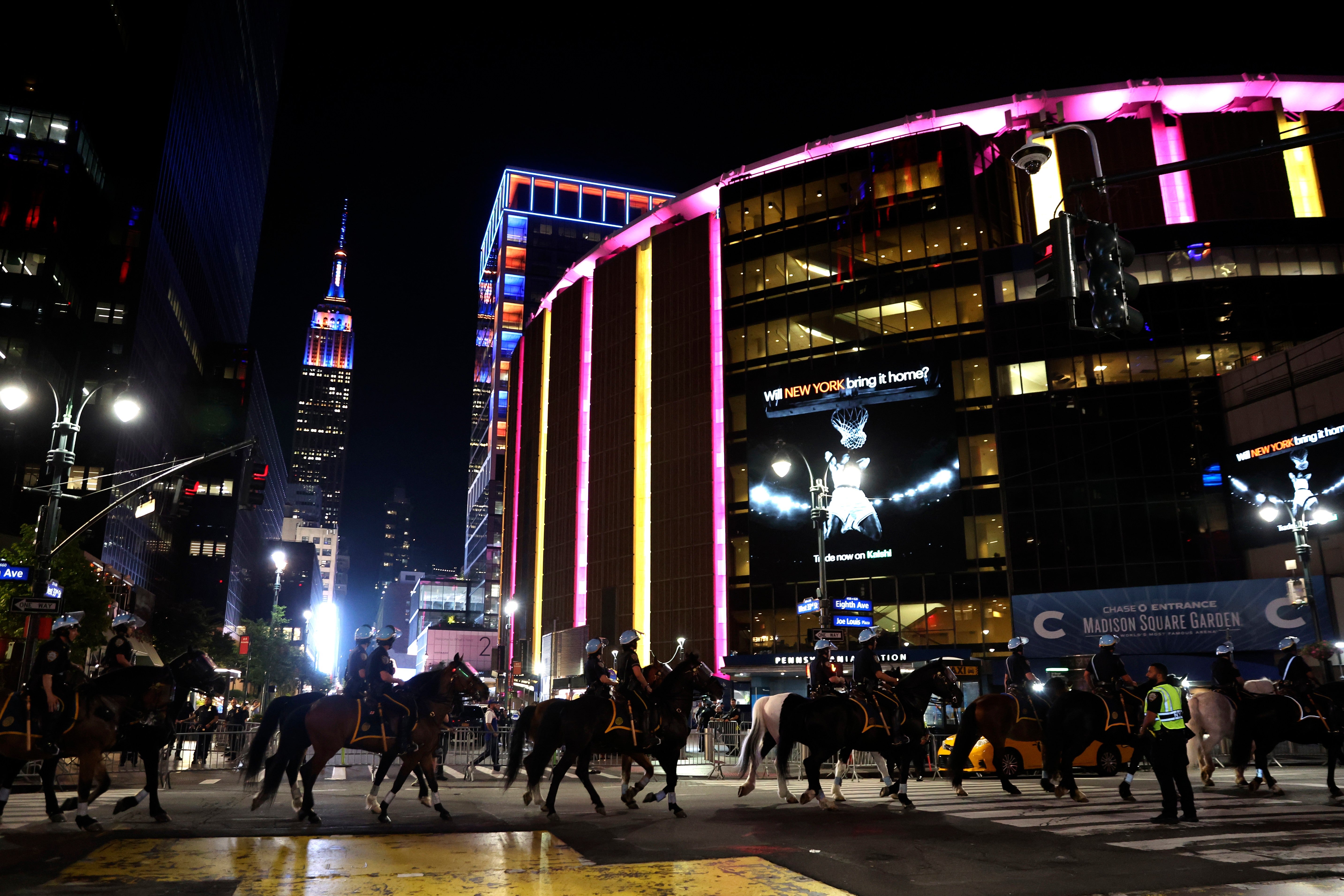 The couple have reportedly chosen the city’s world-famous arena Madison Square Garden as their wedding venue