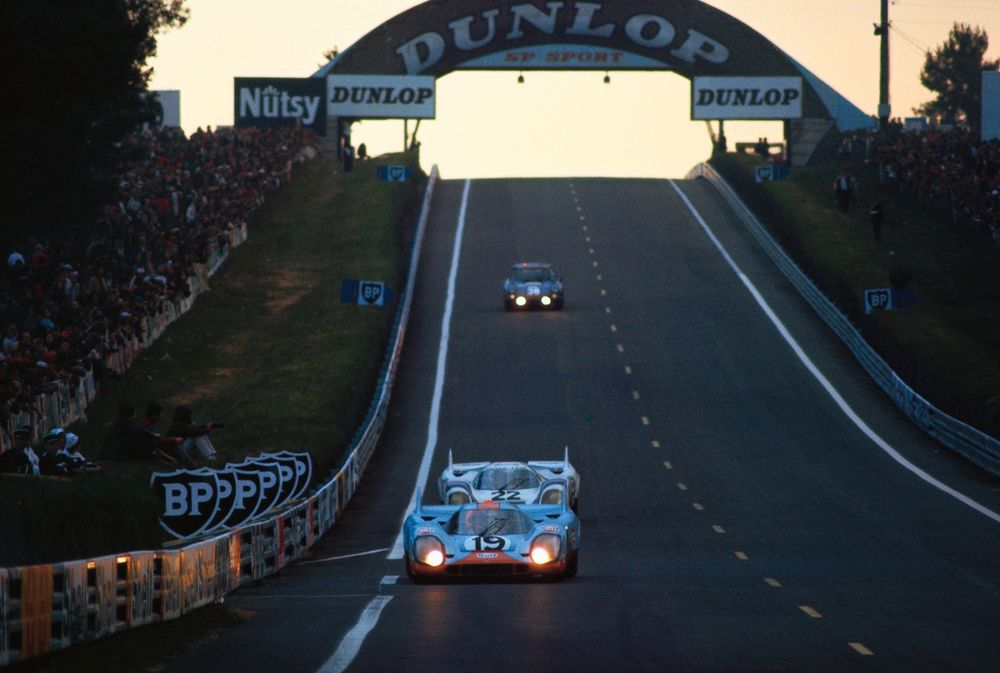 Attwood and Muller suffered a significant delay due to a gearbox change overnight