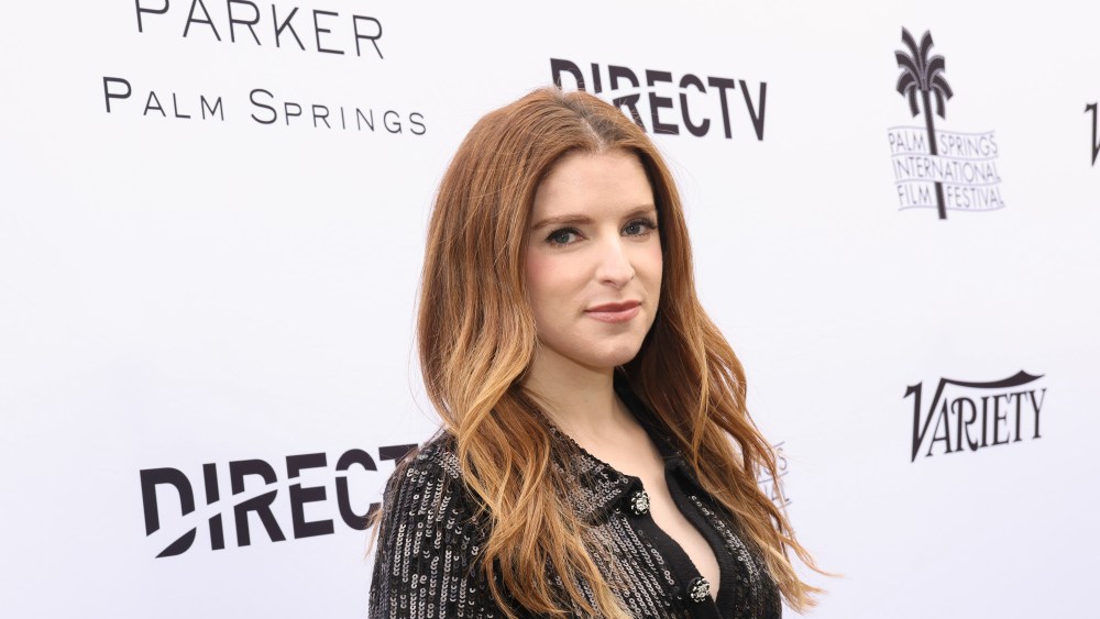 Anna Kendrick to Direct 'Seven Husbands of Evelyn Hugo' Movie at Netflix