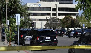 Police say man barricaded himself inside bank with others in California city of Bakersfield