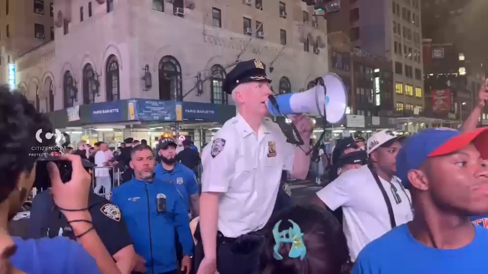 Knicks Game 2 win: 17 arrested, officer injured outside Madison Square Garden