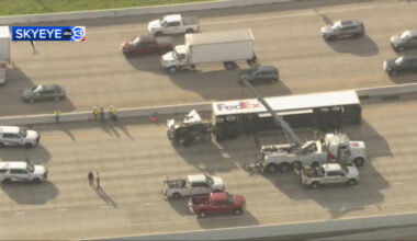 Overturned FedEx truck causes backups for miles on North Beltway at Fallbrook, SkyEye13 shows