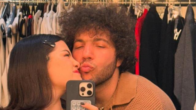 Selena Gomez & Benny Blanco Branded ‘Pretentious’ Over New Photo
