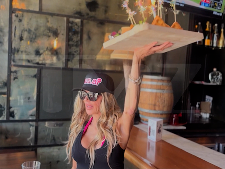 060226_tmz_brunch_bus_brandi_glanville_food_primary