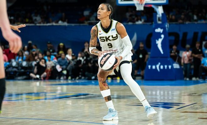 Diggins rallies Sky to first home victory of 2026