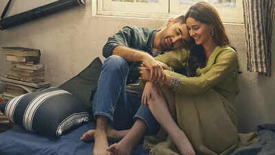 'Chand Mera Dil' box office collection Day 10: Lakshya and Ananya Panday starrer crosses Rs 32 crore worldwide on second Sunday