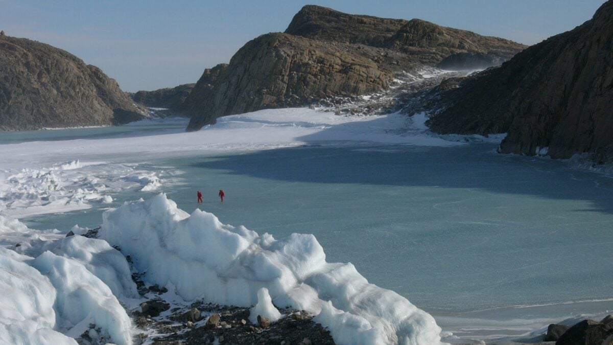 Scientists Found a Continent-Sized Geological Structure Hiding Beneath Antarctica