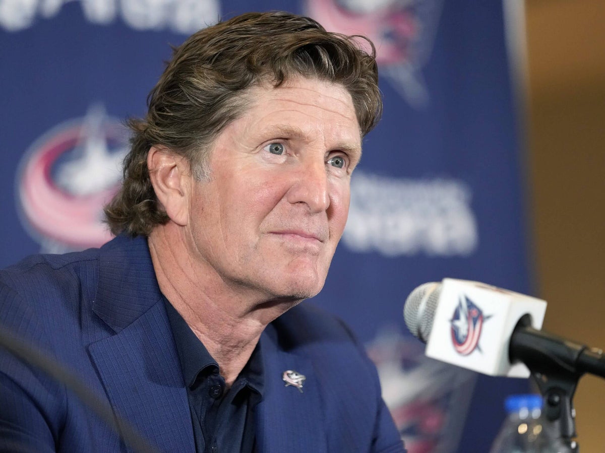 NHL clears Mike Babcock to return after investigation