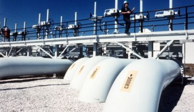 Disconnected Oil Futures Market Could See Price Spike within Weeks