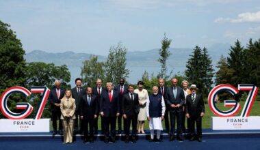 Live updates: Trump meets world leaders in France with US-Iran agreement high on agenda