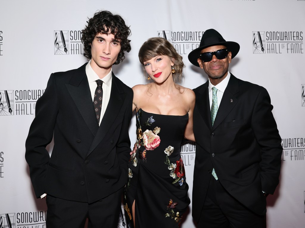 Sombr, Taylor Swift and Jimmy Jam attend the 55th annual Songwriters Hall of Fame Induction and Awards Gala