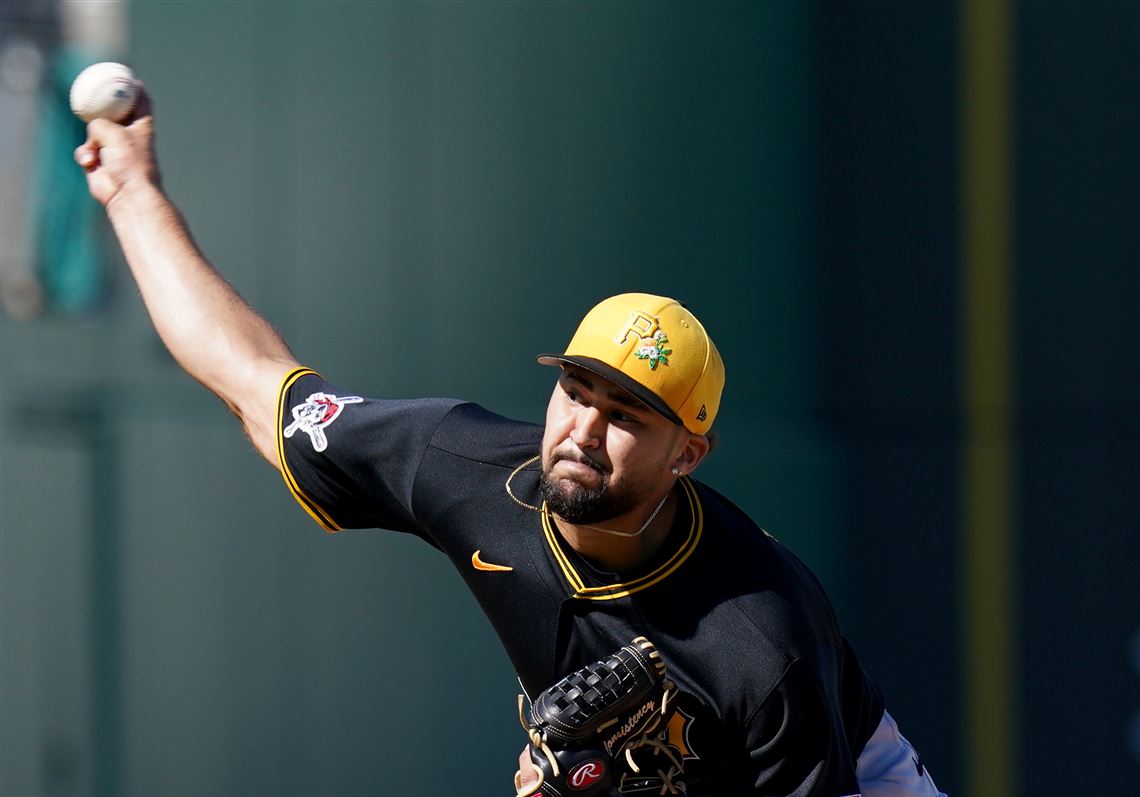 Source: Pirates to call up No. 7 prospect Antwone Kelly to help bullpen