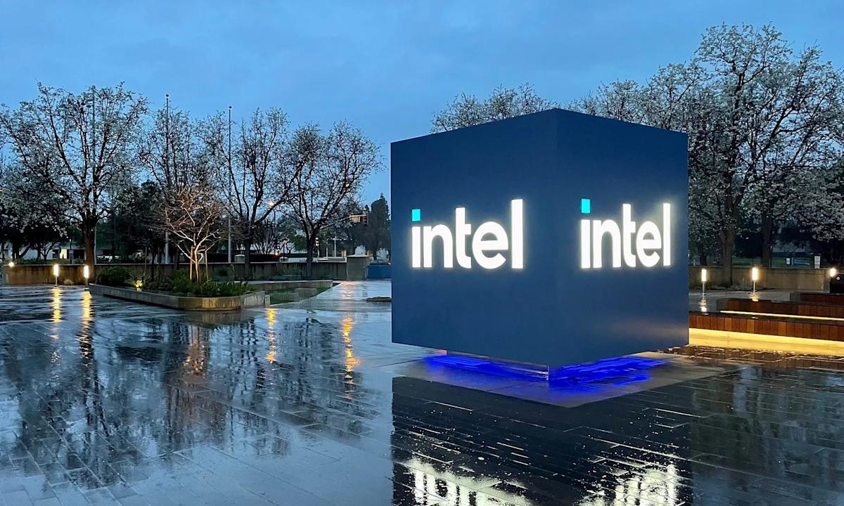 Trump says Intel will make chips for Apple in a major win for U.S. manufacturing